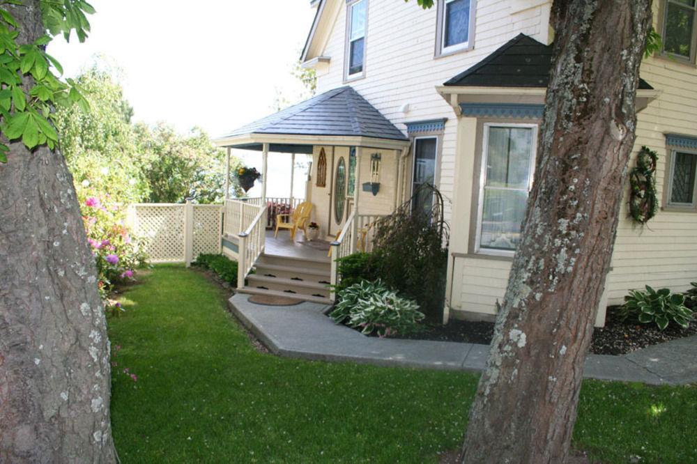 A Boat To Sea Bed & Breakfast North Sydney Exterior foto